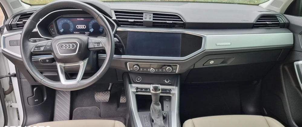 Audi Q3 cena 136530 przebieg: 42182, rok produkcji 2021 z Opole małe 379